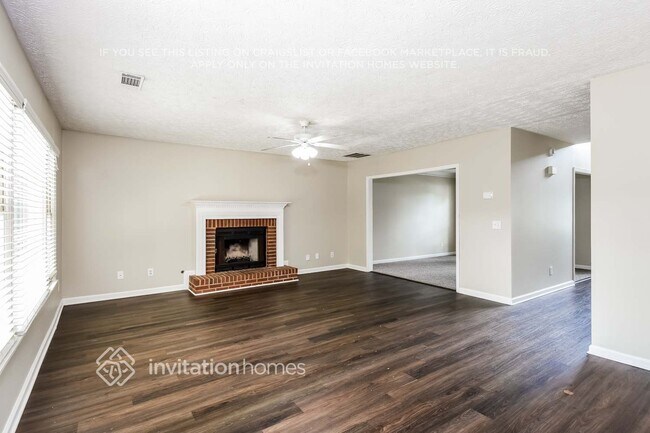 Building Photo - 2601 Dreux Ct