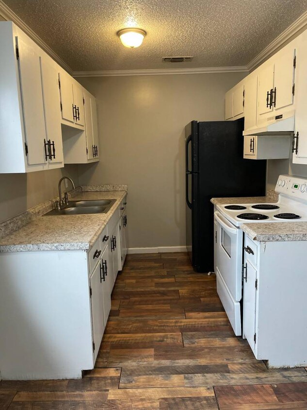 Foto principal - 908 Kennedy St