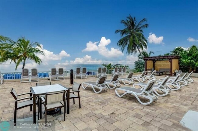 Foto del edificio - 4020 Galt Ocean Dr