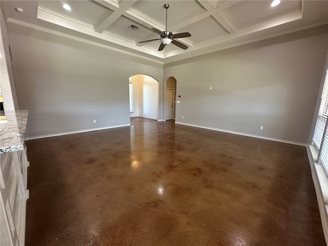 Building Photo - 106 Chiman Cir
