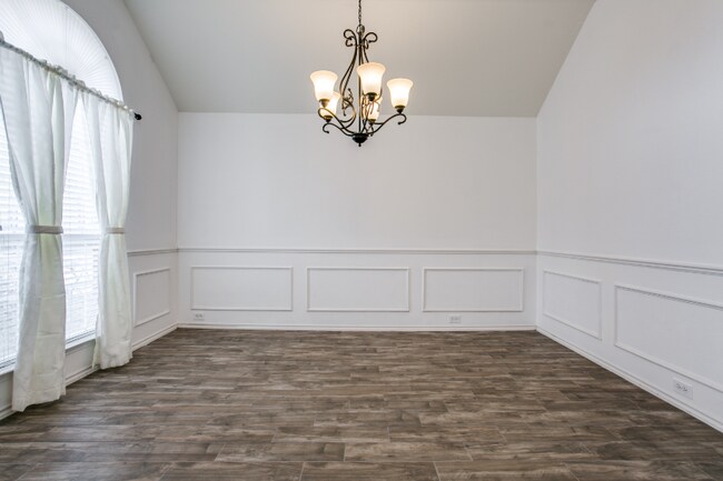Building Photo - 9412 Prestmont Pl