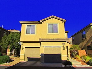 Building Photo - 673 Taliput Palm Pl