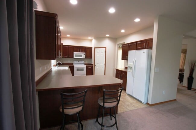 Building Photo - Stanwood Beauty for rent 4 bedroom 2.5 bath