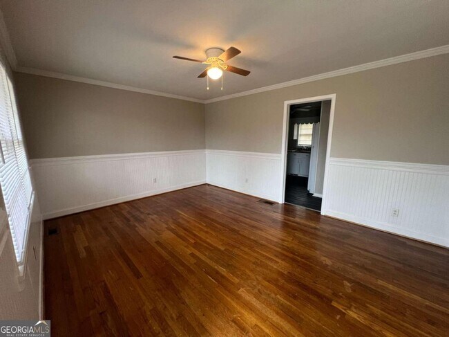 Foto del edificio - 485 Hollywood Cir
