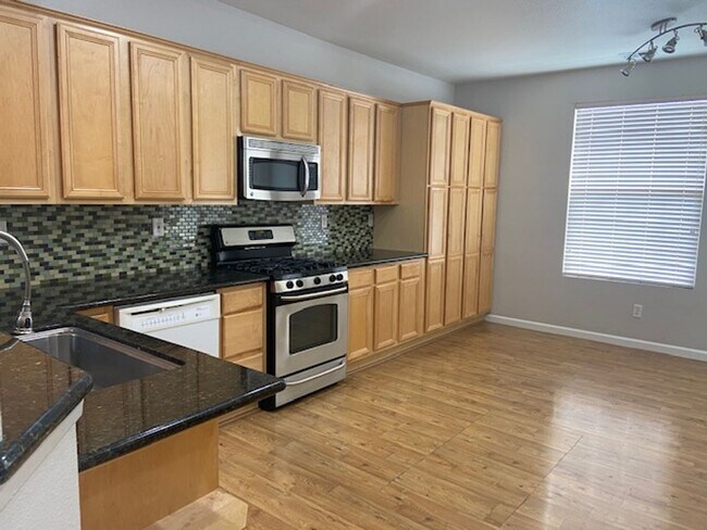 Foto del edificio - South Reno - Double Diamond Stunner - Tons of Amenities!