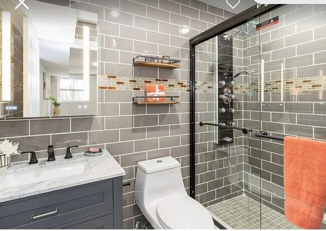 Foto del edificio - 586 Liberty Ave