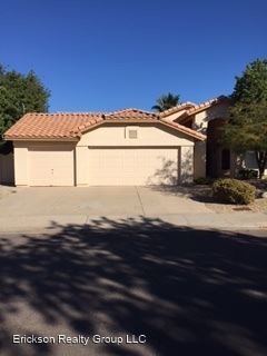 Foto principal - 508 E Stonebridge Dr