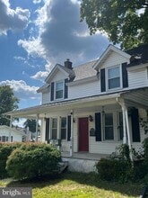 Building Photo - 618 Autumn Ln