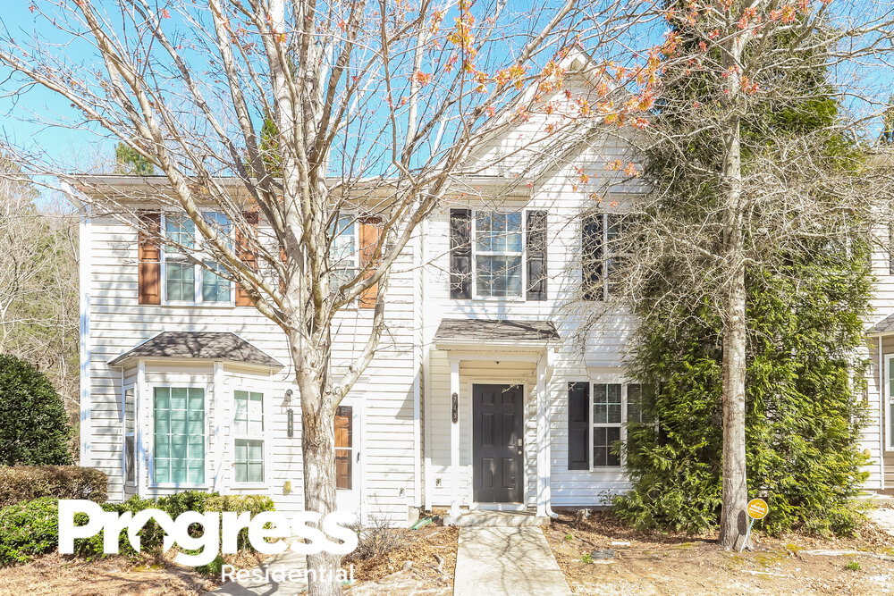 Primary Photo - 745 Crestwell Cir SW