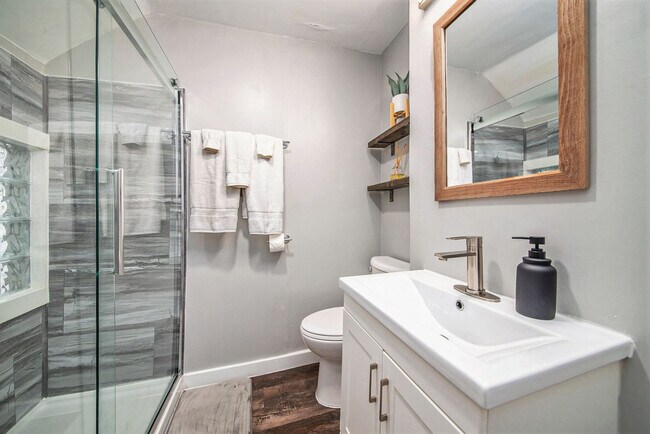 Foto del edificio - 415 6th St NW