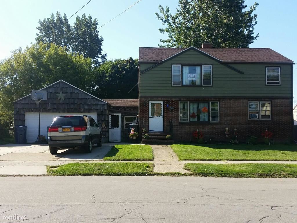 137 Eden St, Buffalo, NY 14220 Condo for Rent in Buffalo, NY