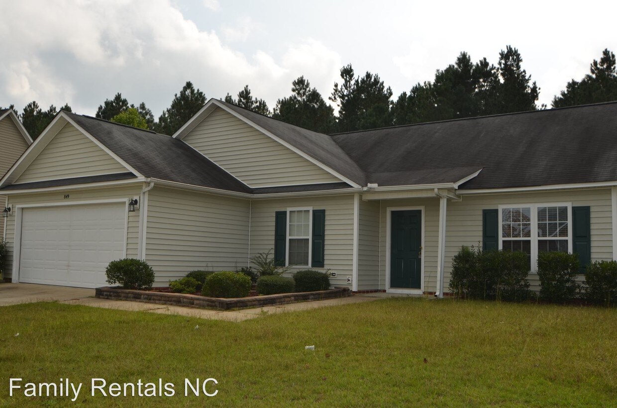 Foto principal - 849 Fairfield Cir