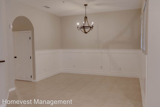Building Photo - 3 br, 2.5 bath House - 321 White Dogwood Lane
