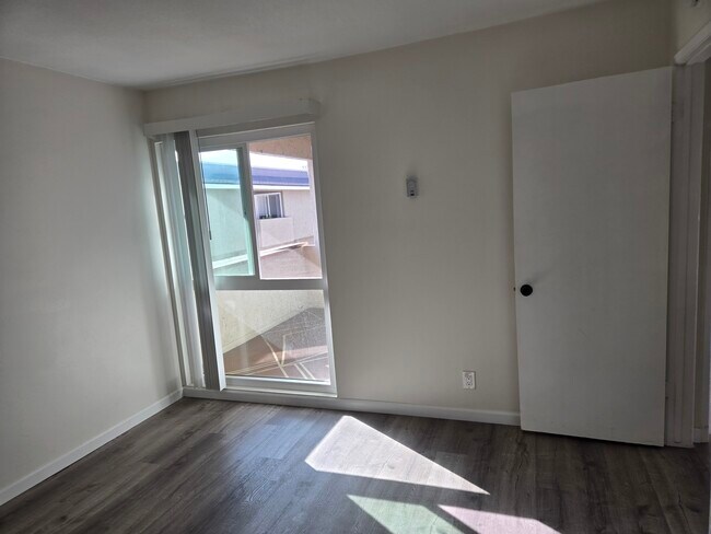 Foto del edificio - 4239 Hilaria Way