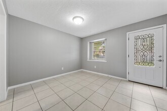 Building Photo - 11610 S Kirkwood Rd