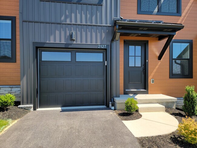 Foto del edificio - 2127 S Autumn Chase Dr