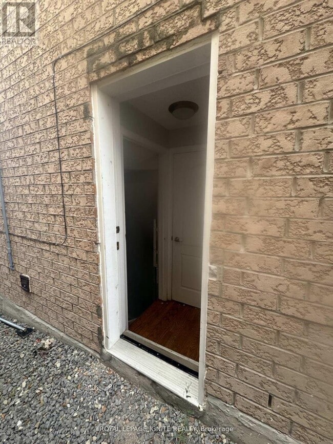 Building Photo - 1181 Stire St