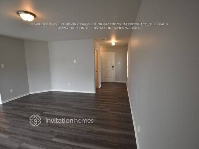 Building Photo - 165 Hunter Park Dr