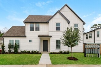 Building Photo - 9835 Willow Creek Commerce Dr