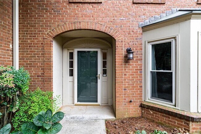 Building Photo - 4135 Paddington Dr