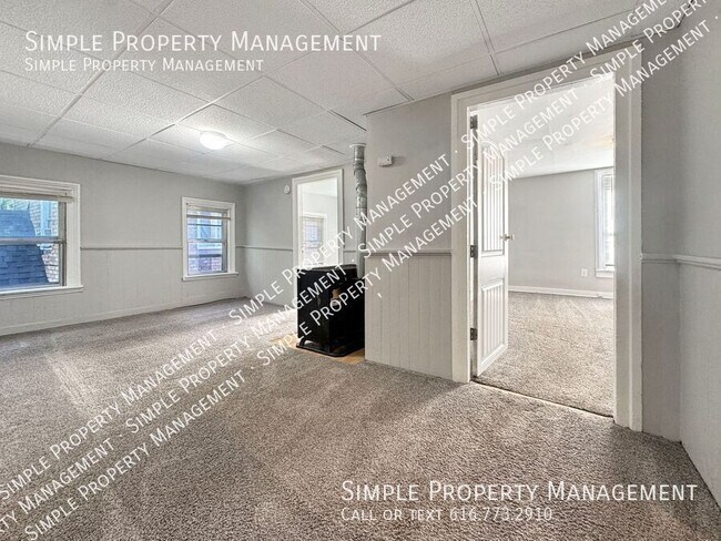 Foto del edificio - 1317 Hamilton Ave NW