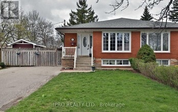 Building Photo - 3614 Holden Crescent