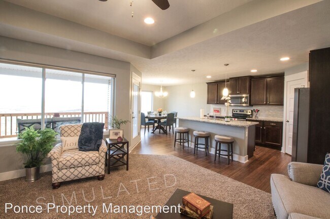 Building Photo - 4 br, 3 bath House - 8533 S 81st Suite A