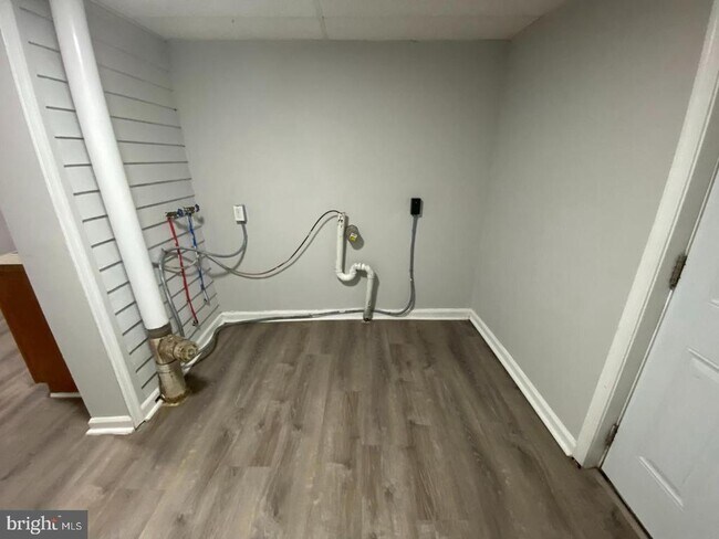 Foto del edificio - 110 N 4th St.