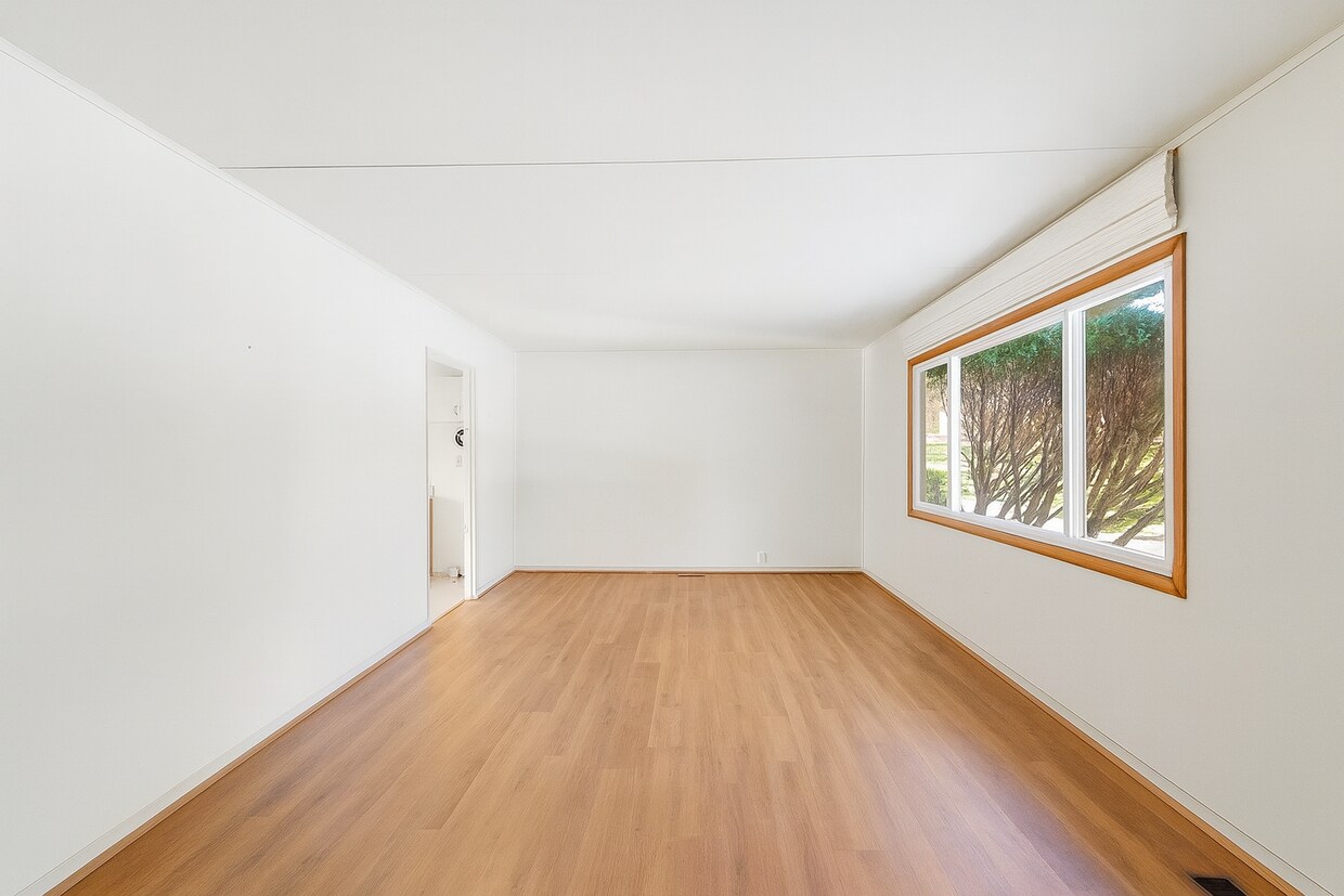 Foto principal - 231 Schilling St