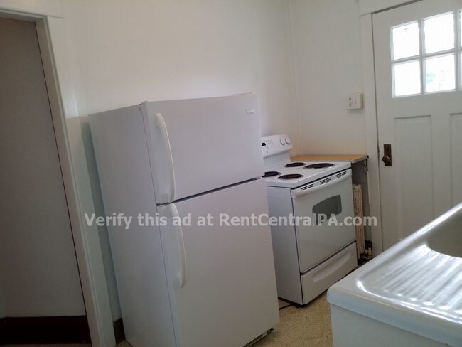Foto del edificio - 943 New Holland Rd Apt 2
