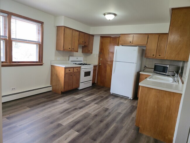 Foto del edificio - 517 Bethel Dr