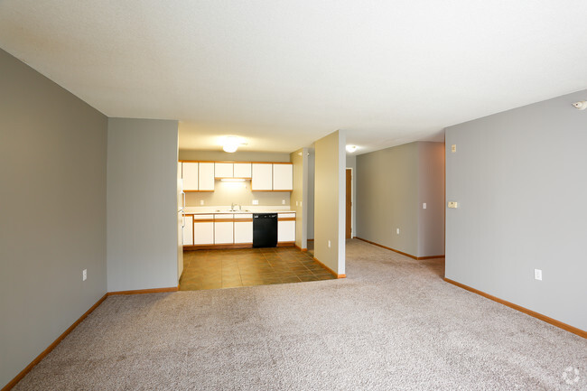 1HAB, 1BA - 920 ft² - Marshall Apartments