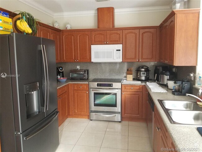 Foto del edificio - 15380 SW 25th Terrace
