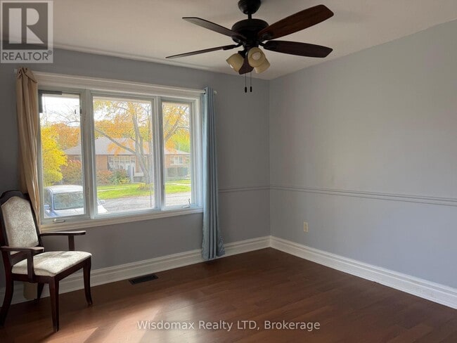 Building Photo - 25 Ted St