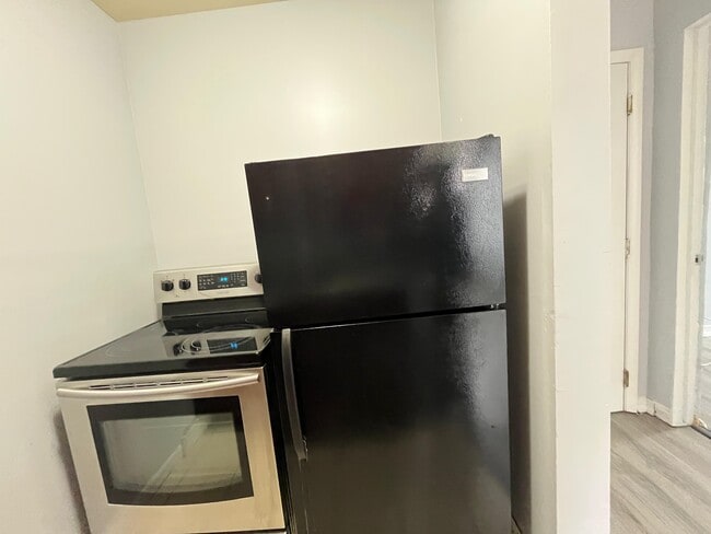 Building Photo - 117 Ocean Ave