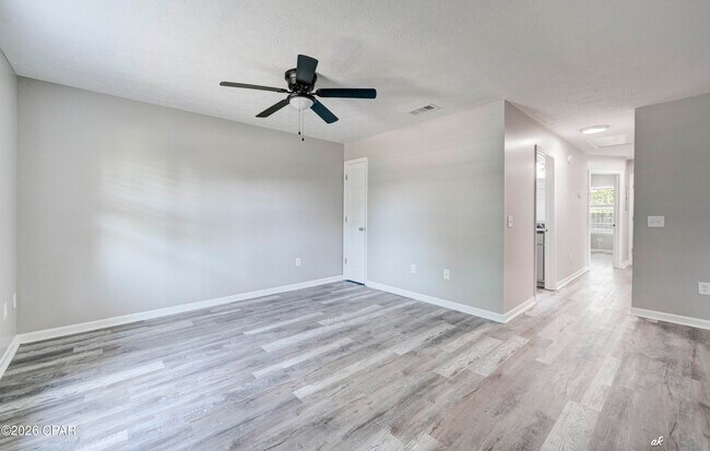 Foto del edificio - 3712 Burnham Way