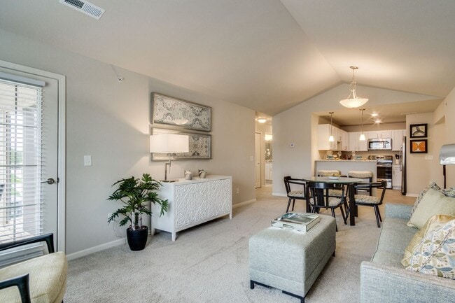 Interior Photo - Tribute Creek Apartment Homes