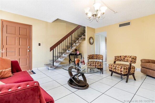 Foto del edificio - 5625 W 26th Ct