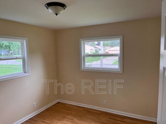 Building Photo - 1346 Flamingo Dr