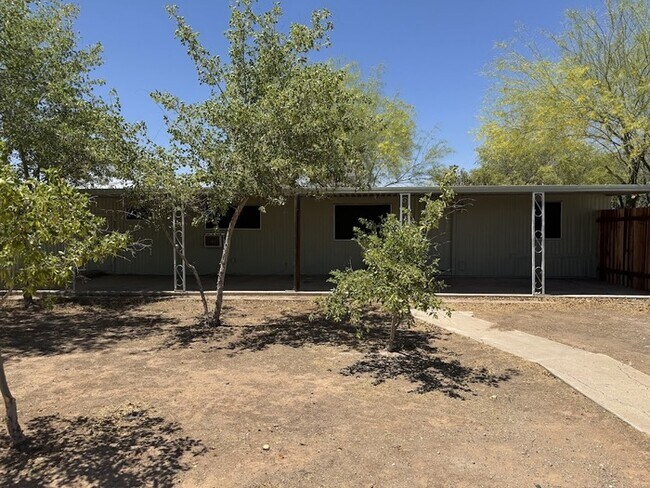 Building Photo - 16002 N 66th Dr