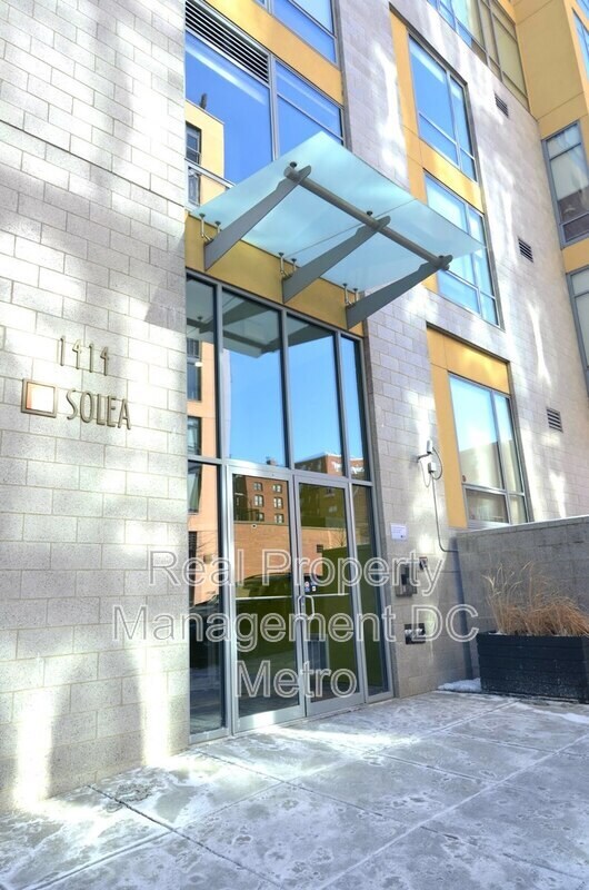 Foto principal - 1414 Belmont St NW