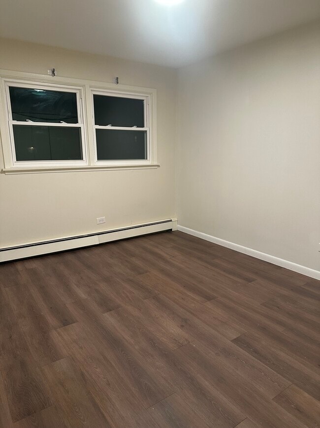 Building Photo - 4536 Park Ave