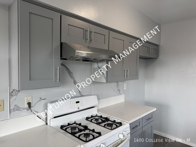 Photo - 1400 College View Dr-M Apartment