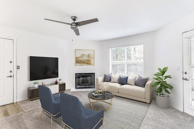 Foto del edificio - Landmark at Wynton Pointe Apartment Homes