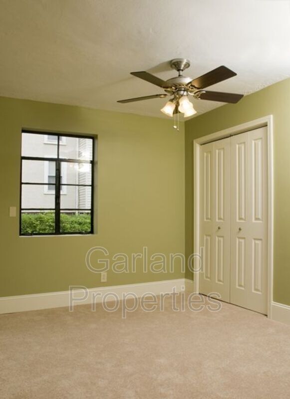 Foto del edificio - 302 Mountain Ave SW