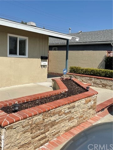 Primary Photo - 15521 Oakbury Dr