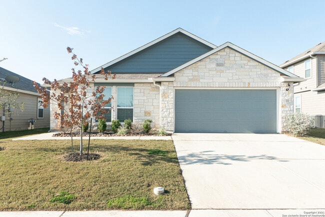 Building Photo - 533 Moonvine Way