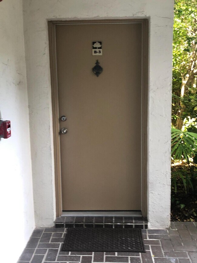 Foto del edificio - 9302 SW 77th Ave