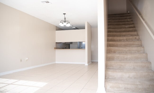 Foto del edificio - 7091 Perkins Place Ct