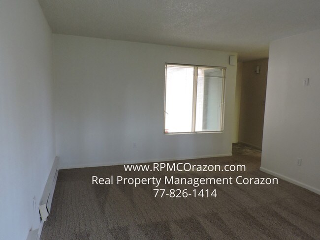 Foto del edificio - 3948 Clear Acre Ln